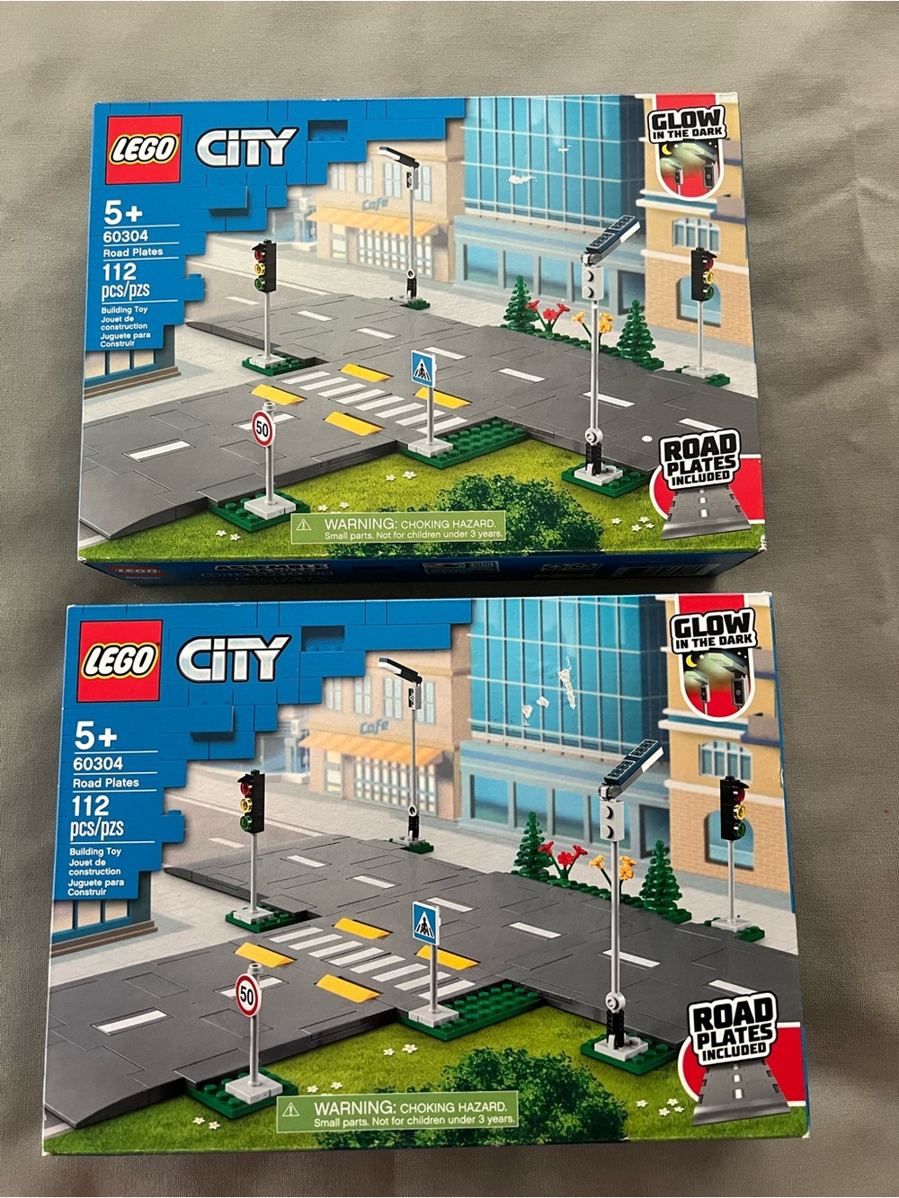 Lego City Road Plates Sets - lot of 2 - 112 pieces per set #60304